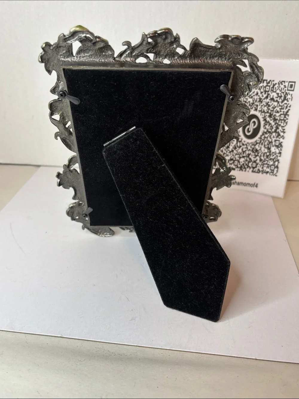 N/A ornate metal